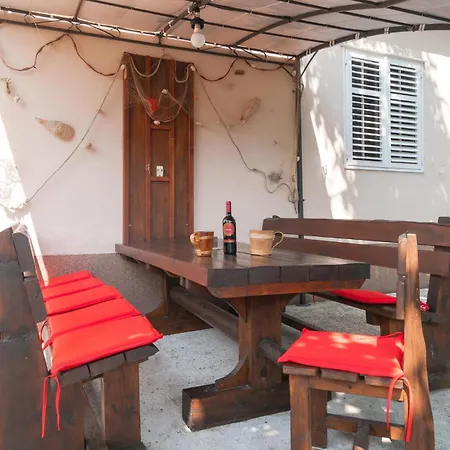 Nyaraló Put Draga I Seget Vranjica
